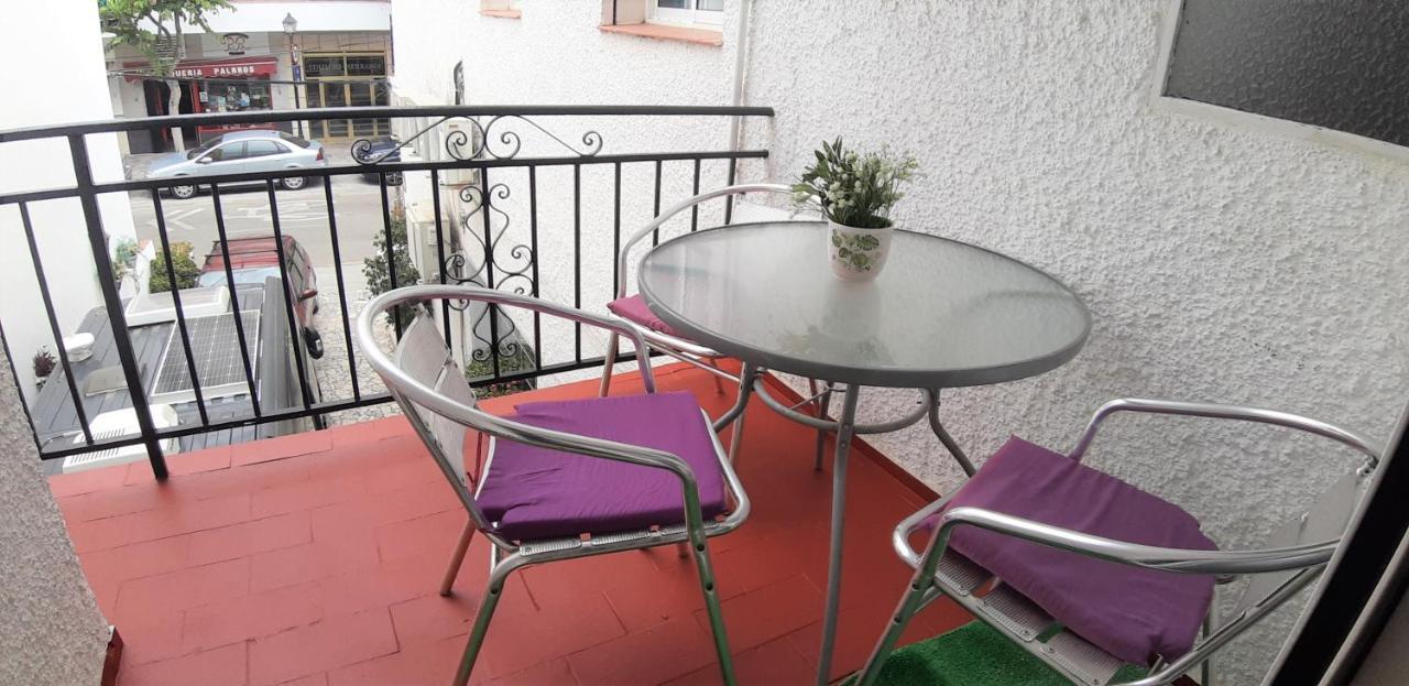 Studio Balcony