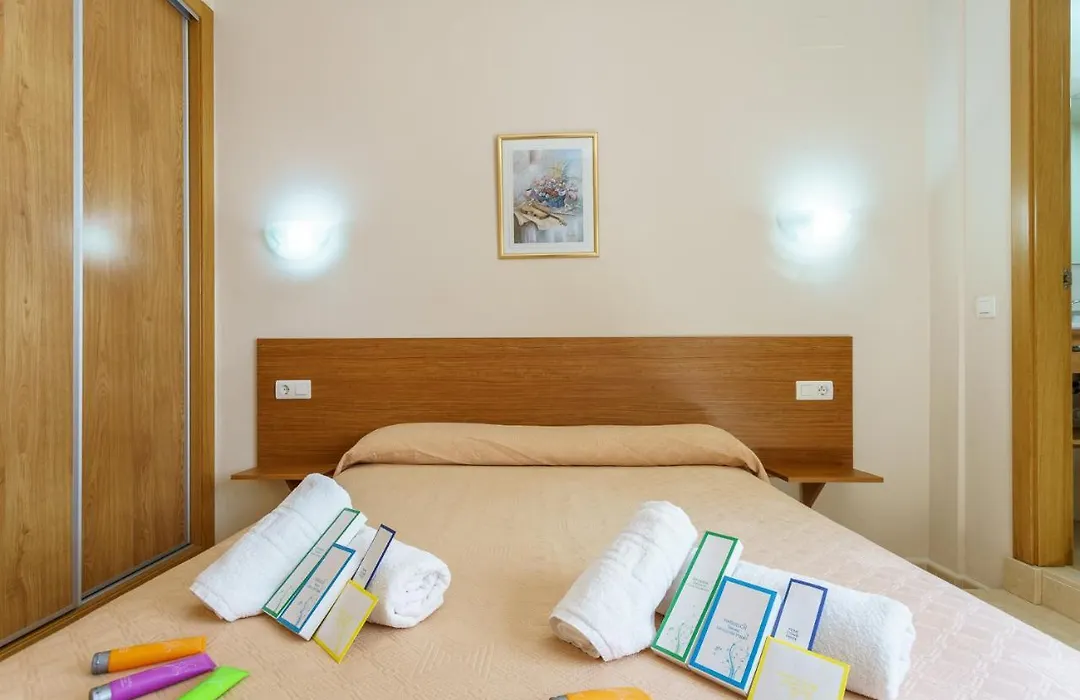Hostal Costabella Powered By Faro Homes-1